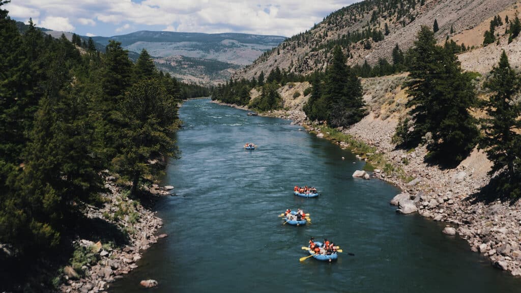 rafting in yellowstone